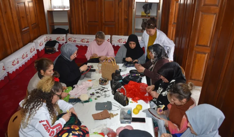 ŞAHİNBEY BELEDİYESİ’NDEN KADINLARA ÜCRETSİZ WORKSHOP ETKİNLİĞİ