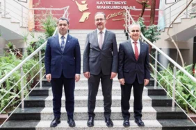 KASAPOĞLU VE BOZGEYİK’TEN REKTÖR DOĞAN’A ZİYARET-1 (3) kopya