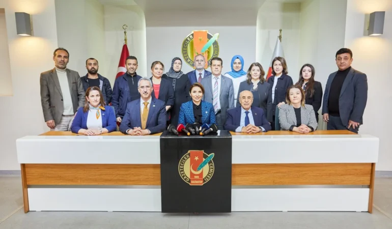 GÜZELBEY: 20 ÇALIŞMA GRUBU,                             4 MECLİSİMİZ VAR