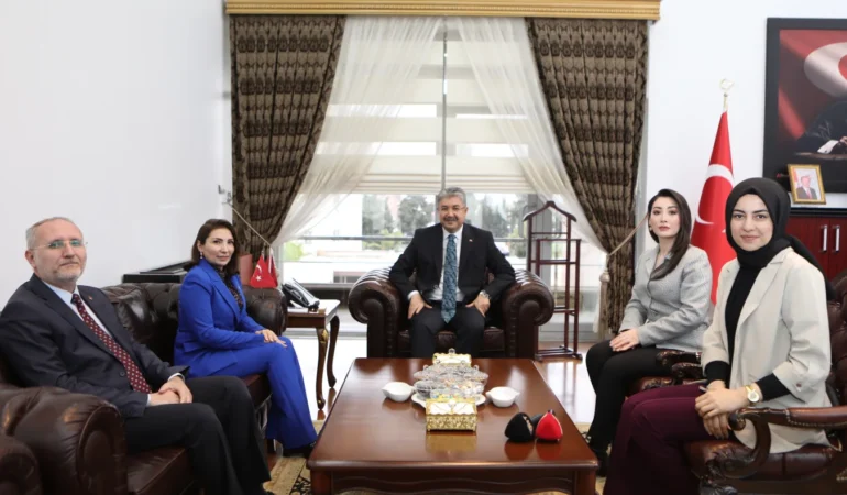 GGC’DEN OSMANİYE VALİSİ DR. ERDİNÇ YILMAZ’A ZİYARET