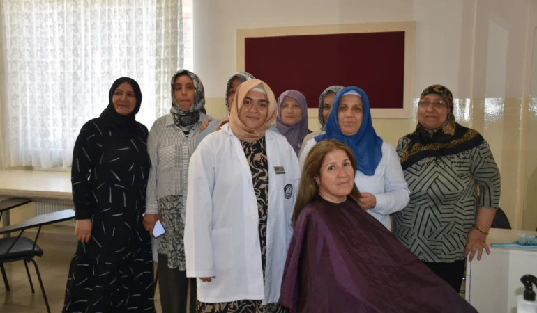 ŞAHİNBEYLİ KADINLAR MESLEK ÖĞRENİYOR
