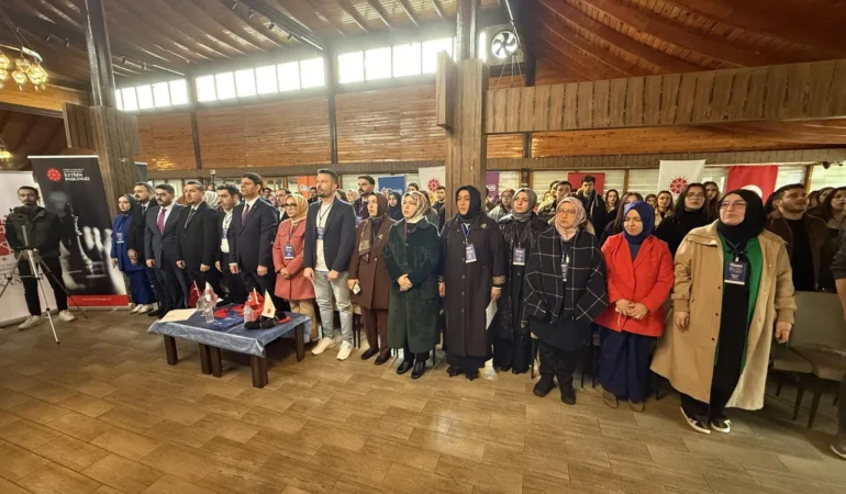 Yapay Zeka Çağında Habercilik: GaziantepTe Gençlik Kampı Başladı